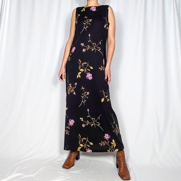 Vintage Dresses & Skirts - 🛑 SOLD 🛑 90s moody floral maxi dress